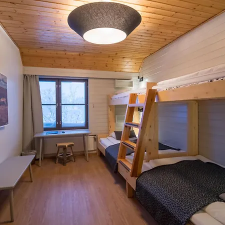 Fell Centre Kiilopaeae, Niilanpaeae Отель Саариселькя