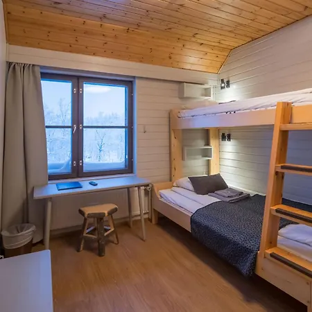 Fell Centre Kiilopaeae, Hotelli Niilanpaeae 2*