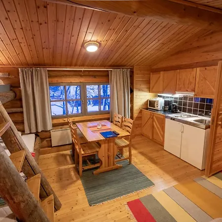 Fell Centre Kiilopaeae, Hotelli Niilanpaeae Hotell