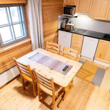 Fell Centre Kiilopaeae, Hotelli Niilanpaeae 2* Saariselka