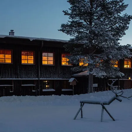 Fell Centre Kiilopaeae, Hotelli Niilanpaeae 2* Saariselka