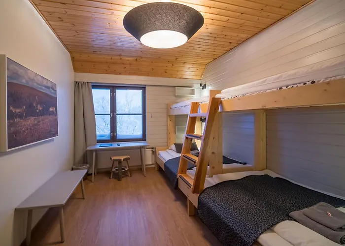 Fell Centre Kiilopaeae, Niilanpaeae Отель Саариселькя