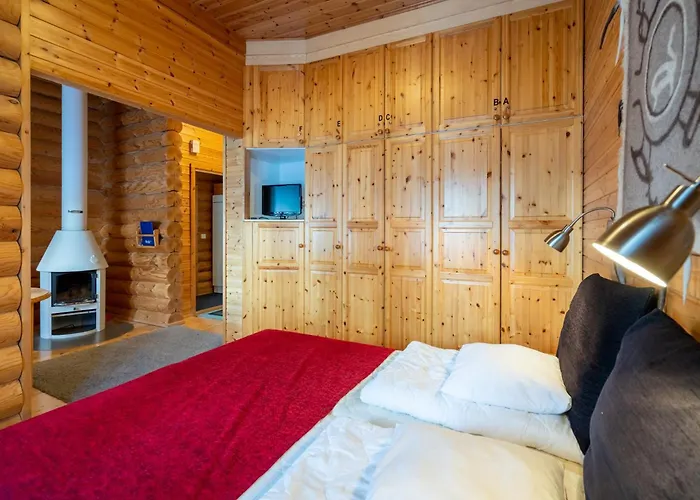 Fell Centre Kiilopaeae, Hotelli Niilanpaeae 2*