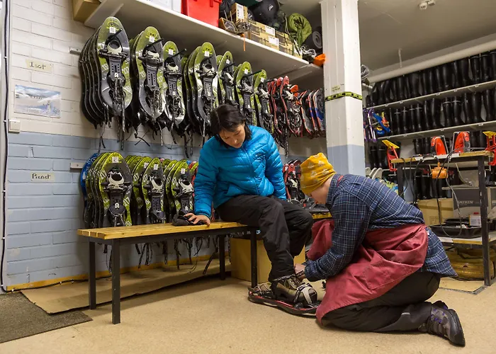 フェル センター キーロパー, ホテリ ニーランパー ホテル 2*