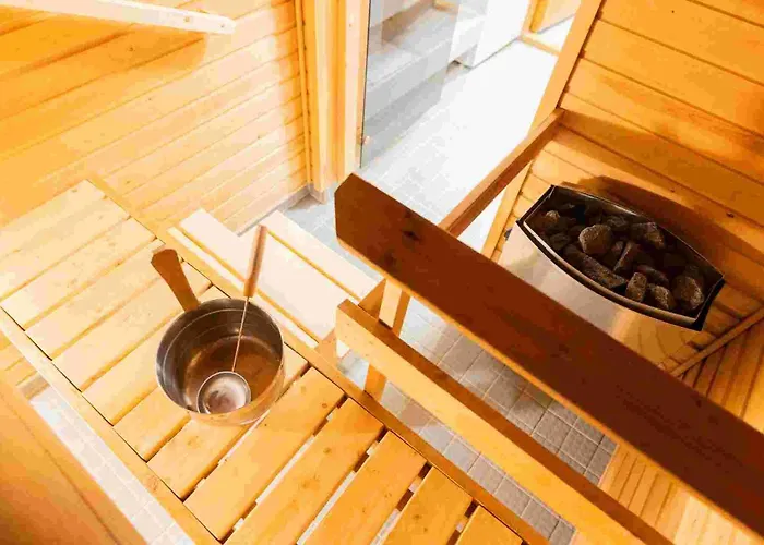 Fell Centre Kiilopaeae, Niilanpaeae Отель Саариселькя